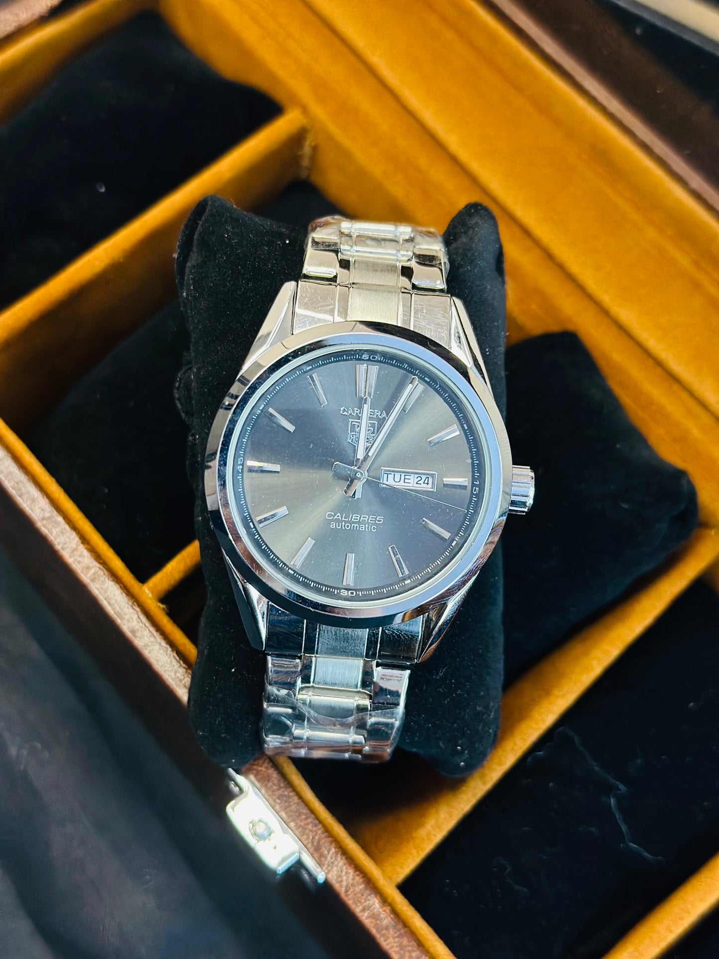 Carrera Date watch